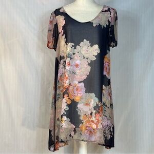 On The Road Dress Shear Floral Swing  Illustration Short Sleeve Scoop Neck M 👍